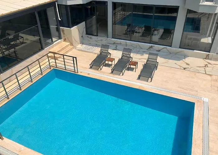 Q Business Hotels