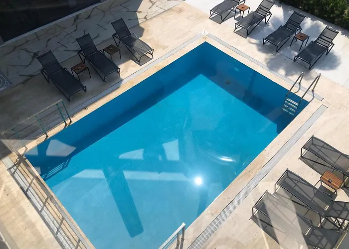 Q Business Hotels